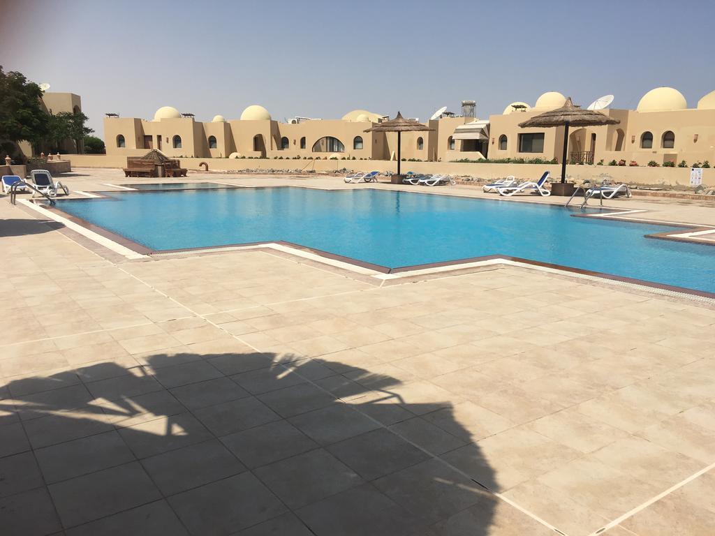 Sea View Duplex Villa Hurghada Bagian luar foto